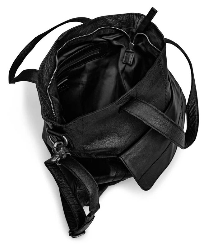 Tilava Muud Arendal -laukku sopii niin k&auml;sit&ouml;ille kuin p&auml;ivitt&auml;iseen k&auml;ytt&ouml;&ouml;n.